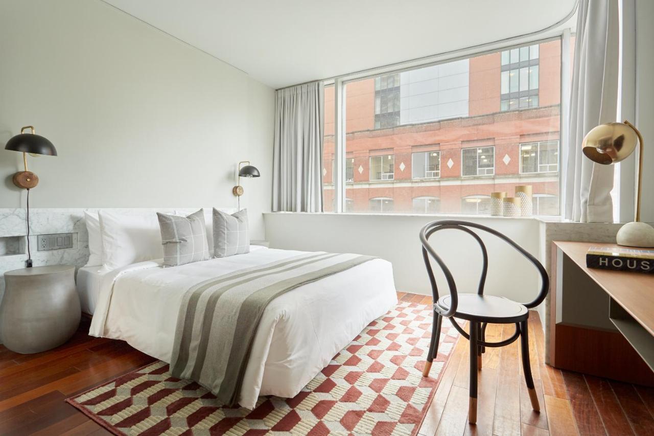 Sonder The Slate Hotel Toronto Exterior photo
